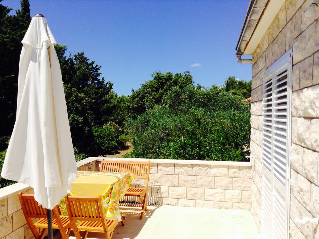 Guest House Perfect Location Бол Екстериор снимка